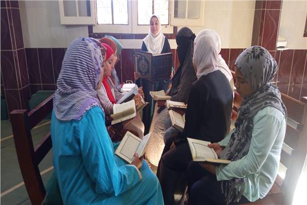 جانب من المقارئ النسائية
