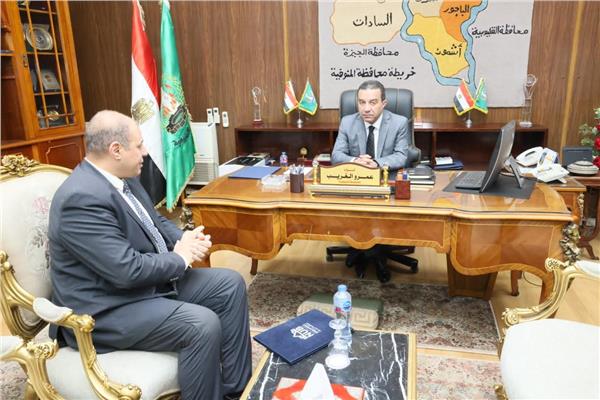 محافظ المنوفية مع مدير التربية والتعليم