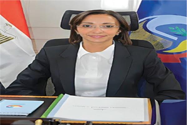 د. جاكلين عازر محافظ البحيرة