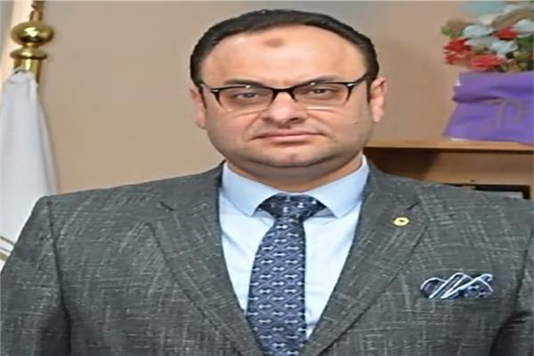 د. مكرم النبراوي