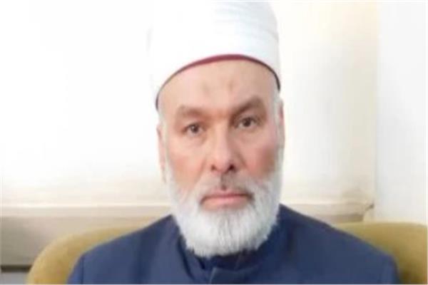 الدكتور محمد حسني رئيس الإدارة المركزية لمنطقة سوهاج الأزهرية