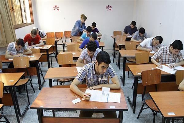 أثناء الامتحان