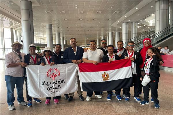 صورة الفرق المشاركة بالبطولة