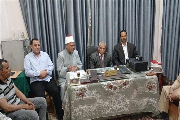 جانب من المتابعة الميدانية 