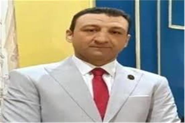 ​نافع التراس
