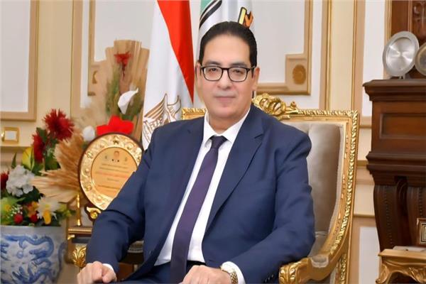 رئيس جامعة القاهرة