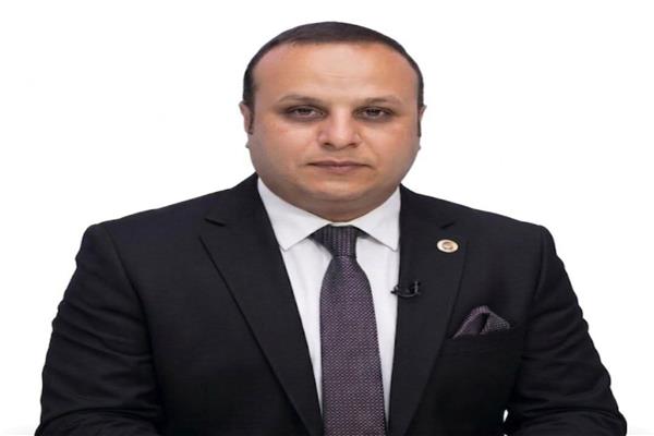  د. عاصم حجازي