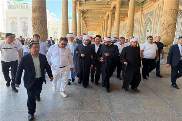 جانب من زيارة وزير الأوقاف ببكستان
