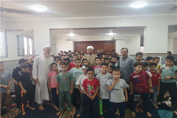 تكريم 150 حافظًا للقرآن الكريم