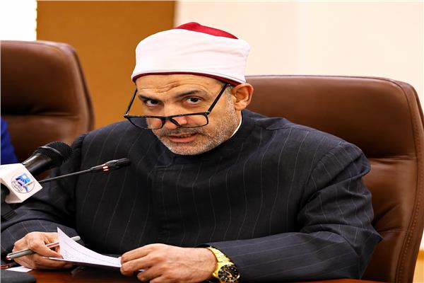  د. علي عمر