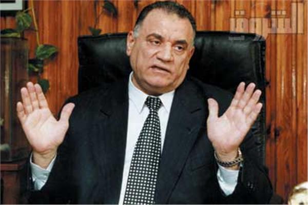 د. أحمد عمر هاشم