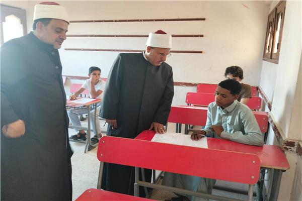 جانب من الامتحانات