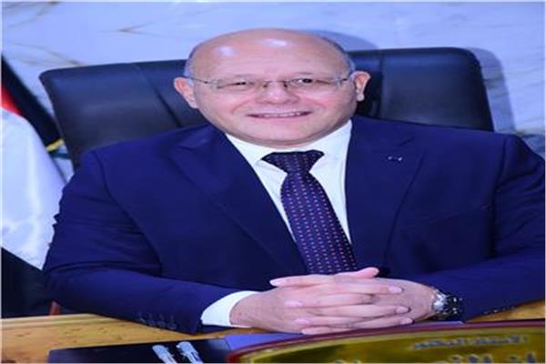 د. حسان النعماني رئيس جامعة سوهاج
