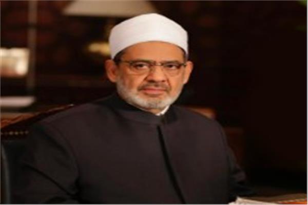 الدكتور أحمد الطيب