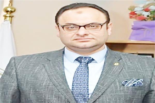 د. مكرم النبراوي استشاري التربية والصحة النفسية