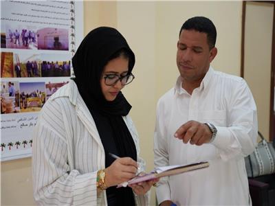 بحوث الصحراء يوزّع 30 كبشًا برقيًا وأعلافًا مجانية لأبناء سيوة