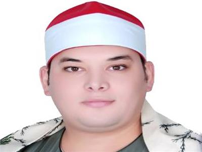 الشيخ محمود القزاز: والدى ملهمى الأول وحفظت القرآن فى الإعدادية