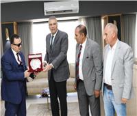 تحيا مصر يعزز سبل التعاون المشترك مع محافظة أسوان