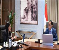 "مدبولي" يبحث مع وزيرة التخطيط الجهود المبذولة لحوكمة الاستثمارات العامة