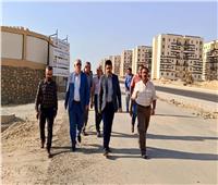 وزير الإسكان يتابع موقف تنفيذ وحدات المبادرة الرئاسية "سكن لكل المصريين" بمدن العبور الجديدة وحدائق العاشر من رمضان وأسيوط الجديدة