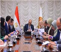 وزير العمل يلتقي وفدًا من شركة هواوي مصر لبحث الملفات المشتركة