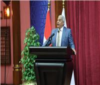 خلال احتفالية تخريج الطلاب الوافدين ... نائب رئيس جامعة الأزهر: الأزهر الشريف منارة عالمية ورمز للوسطية والسلام