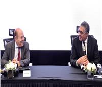 الهيئة العامة للاستثمار والمناطق الحرة تبحث آليات دعم بيئة الأعمال مع مستثمري العاشر من رمضان 