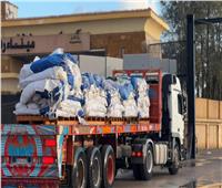 الهلال الأحمر يعزّز دعم غزة بإمدادات شتوية وغذائية وطبية 