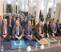 المحافظ يشارك أوقاف المنيا احتفالها بليلة النصف من شعبان
