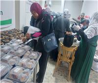 مطبخ المصرية بسوهاج يطعم 380 أسرة يومياً في رمضان