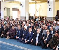 وزير الأوقاف يؤدي صلاة الجمعة بمسجد" السيدة خديجة"