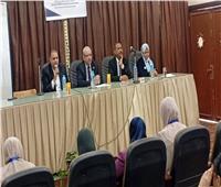 ملتقى طلابي بكلية البنات الإسلامية بأسيوط