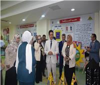 رئيس جامعة بنها يفتتح مشروع تخرج طلاب التربية النوعية  