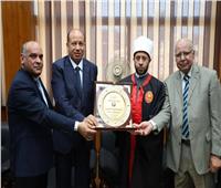 وزير الأوقاف يشارك في مناقشة ماجستير بكلية التربية جامعة المنصورة 