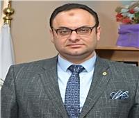 ورقة عابرة وثلاثة قلوب حائرة
