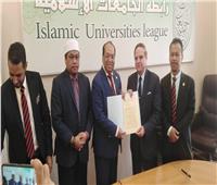 امين رابطة الجامعات الإسلامية يستقبل وفد ماليزي من جامعة السلطان معظم شاه الإسلامية 