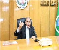 محافظ المنيا يتابع معدلات تنفيذ مشروعات حياة كريمة بالقرى 
